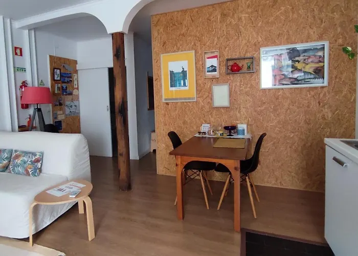 Casa Hurtere Apartman Horta